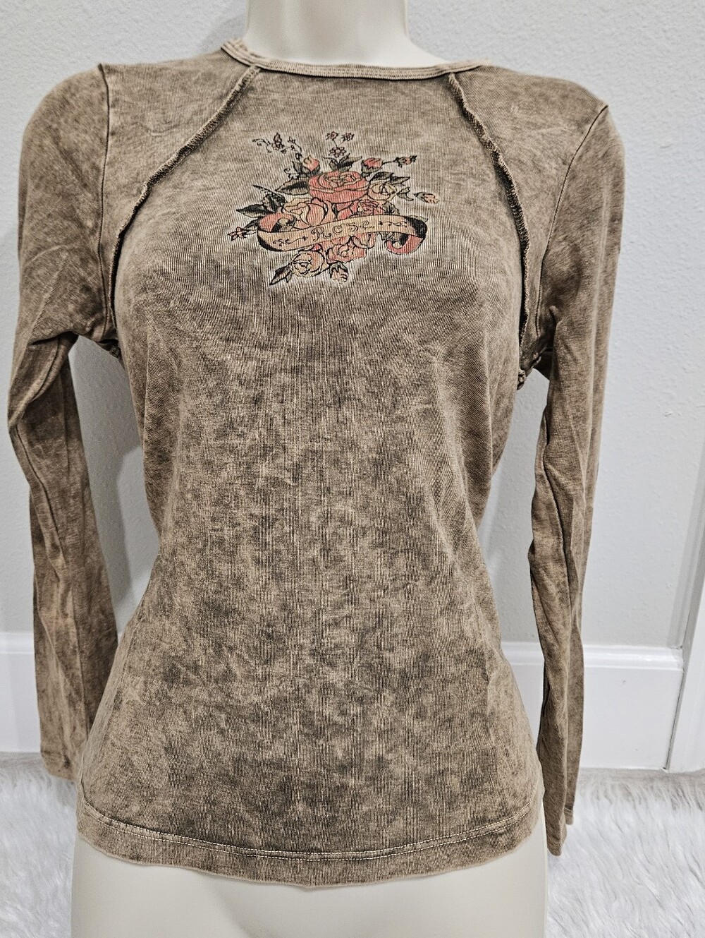 Vintage 90s  Long-Sleeve Washed Brown Floral Graphic Top